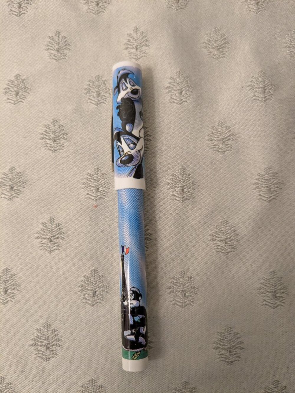 Pepe le Pew Capped Pen Never Used